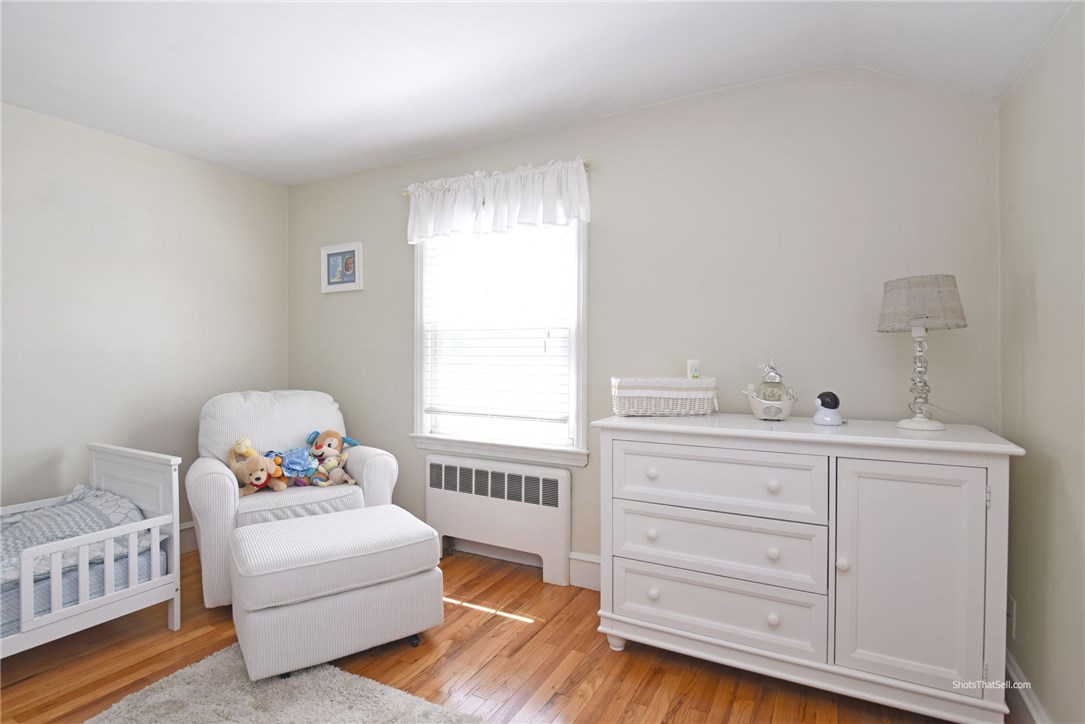 142 Lansdowne Road Warwick, RI 02888 - Photo 35 of 36 Gallery Image 35