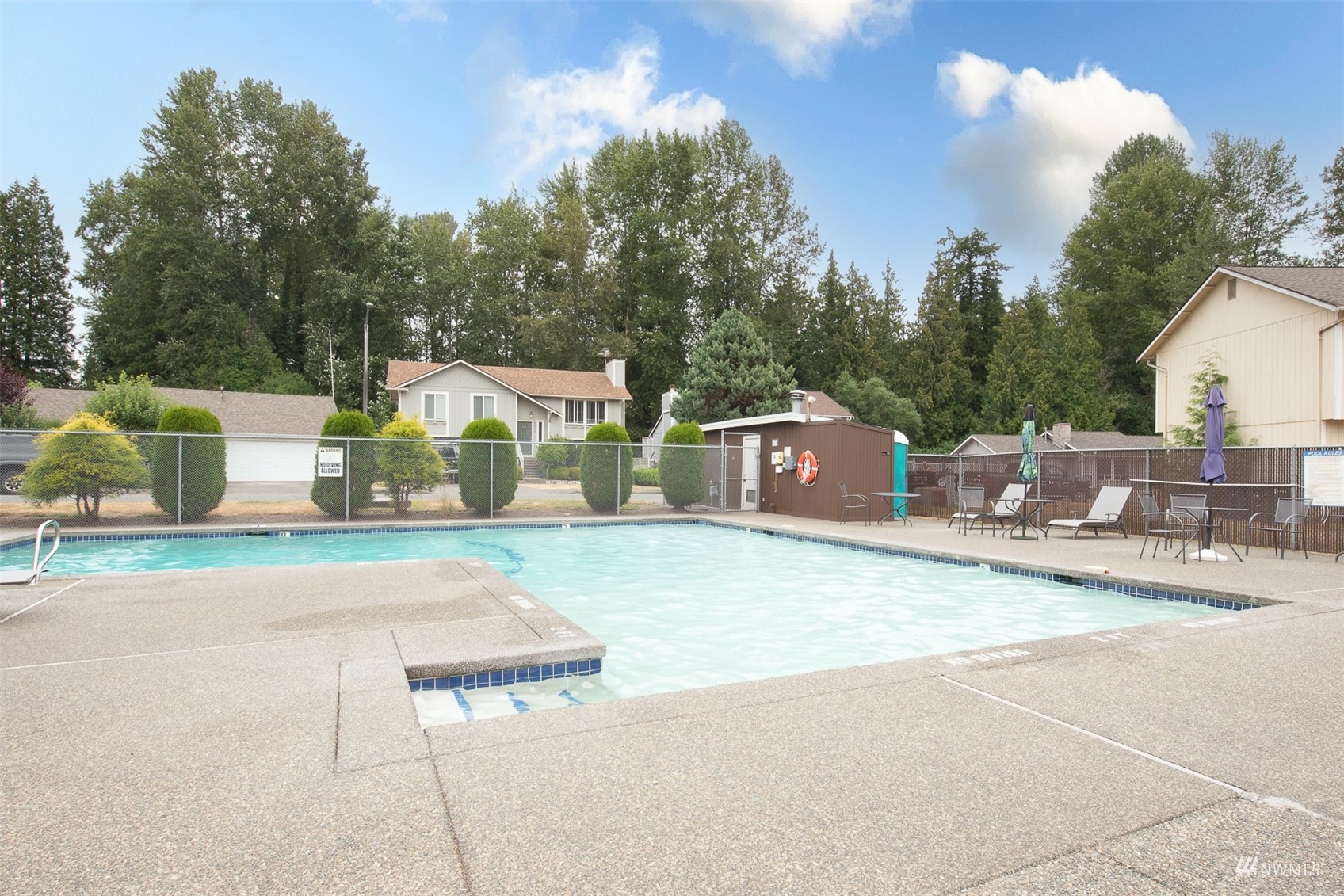 1825 225th Street Southeast Bothell, WA 98021 - Photo 29 of 30 a view of a tennis court
