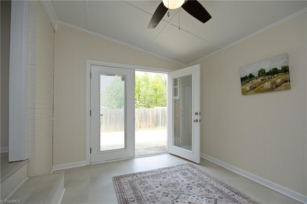 321 Clapp Street Graham, NC 27253 - Photo 17 of 34