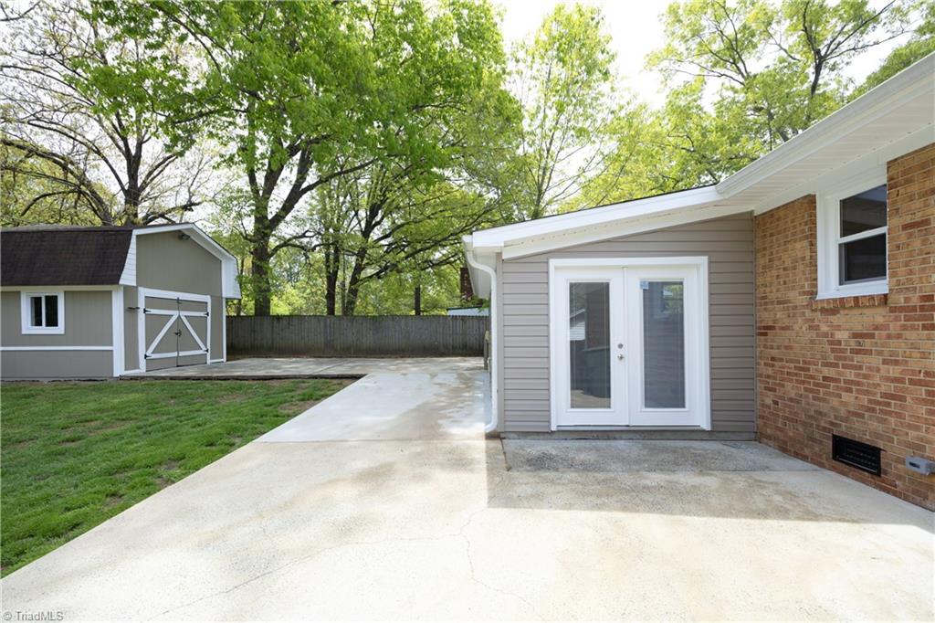 321 Clapp Street Graham, NC 27253 - Photo 27 of 34