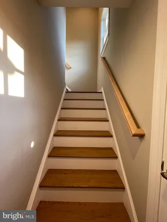 $1,925 | 308 Cooper Street, Unit 3, Westmont, NJ 08108