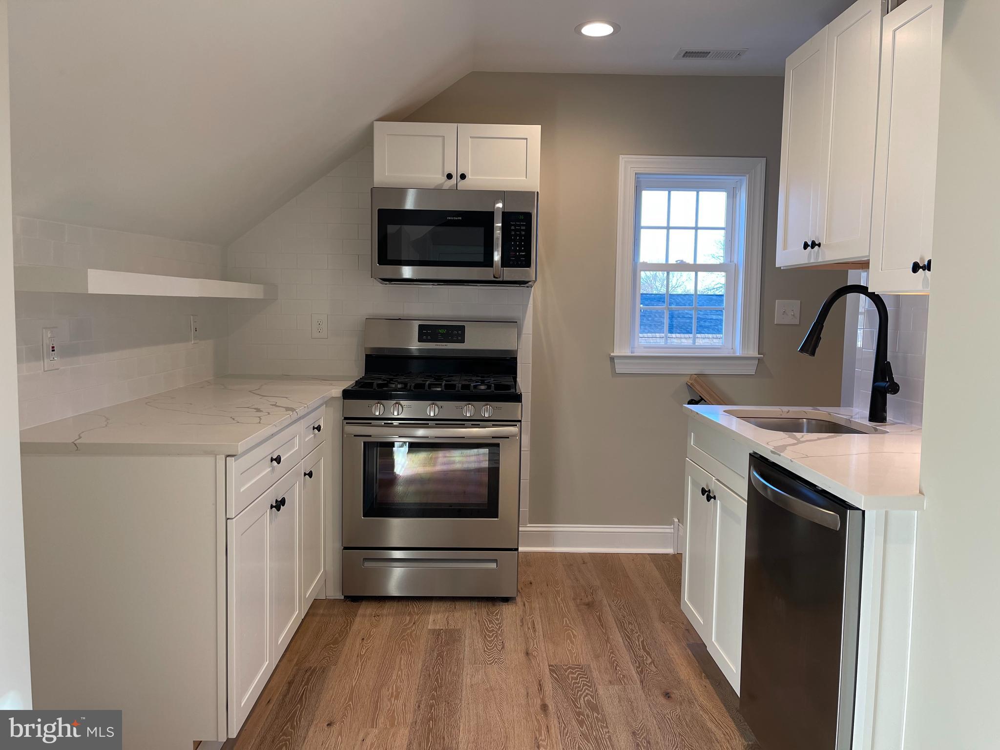 308 Cooper Street, Unit 3 Westmont, NJ 08108 - Photo 4 of 10