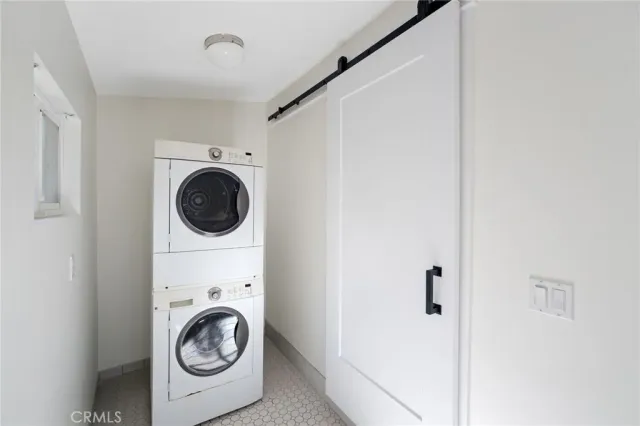 $1,750,000 | 2720 Carnegie Lane, Redondo Beach, CA 90278