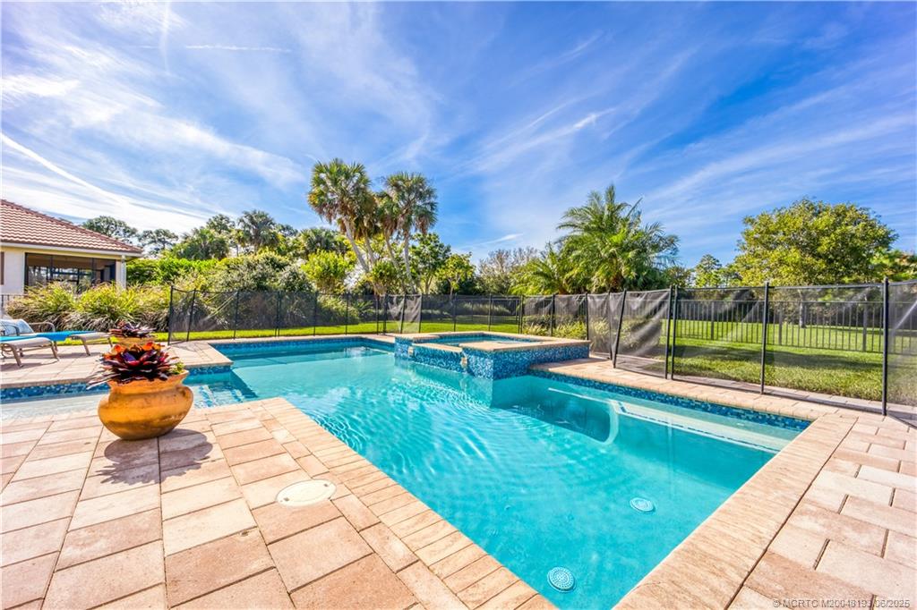 7392 Southeast Ravissant Drive Stuart, FL 34997 - Photo 39 of 47 Gallery Image 39