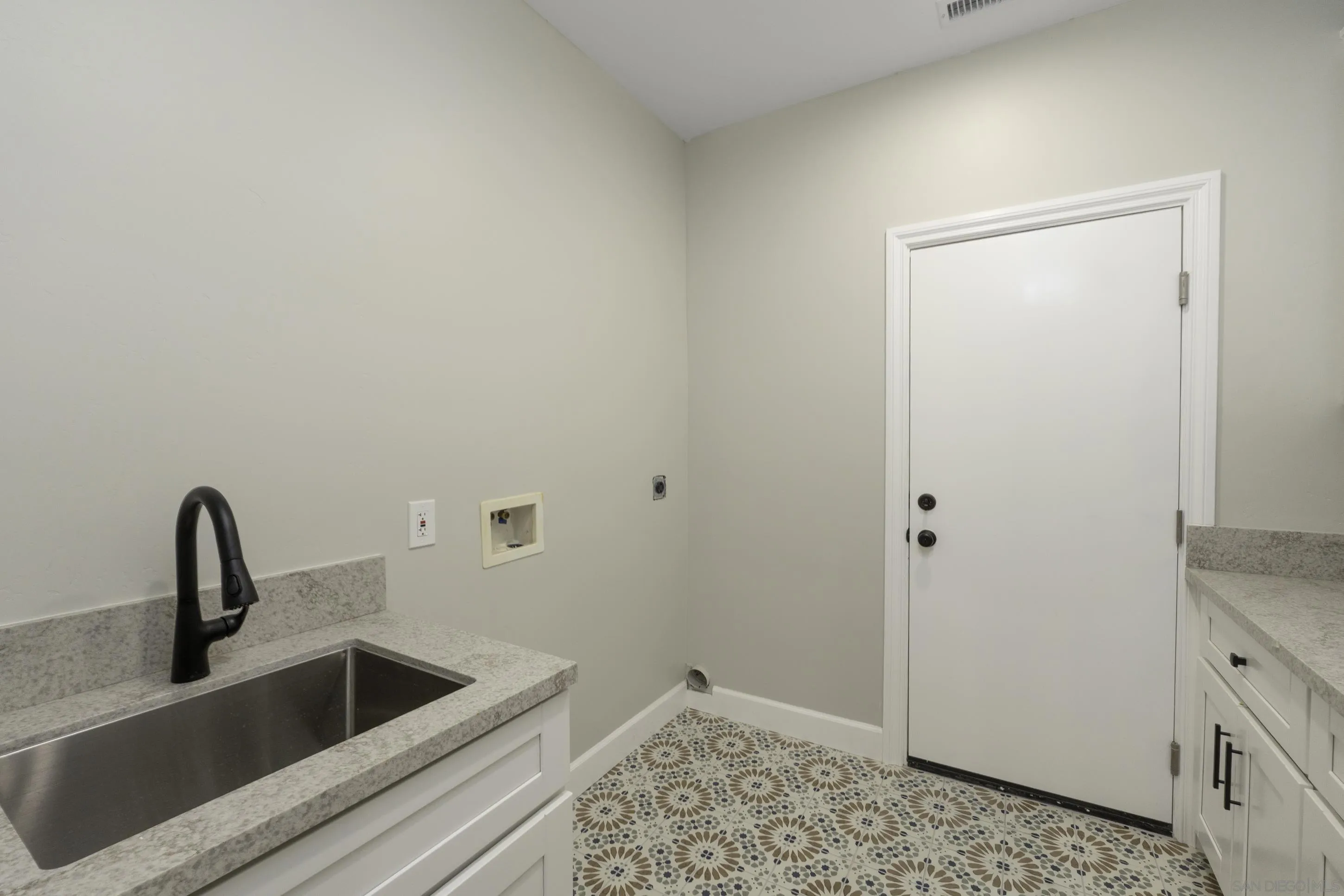14443 Cool Valley Road Valley Center, CA 92082 - Photo 37 of 48 Gallery Image 37