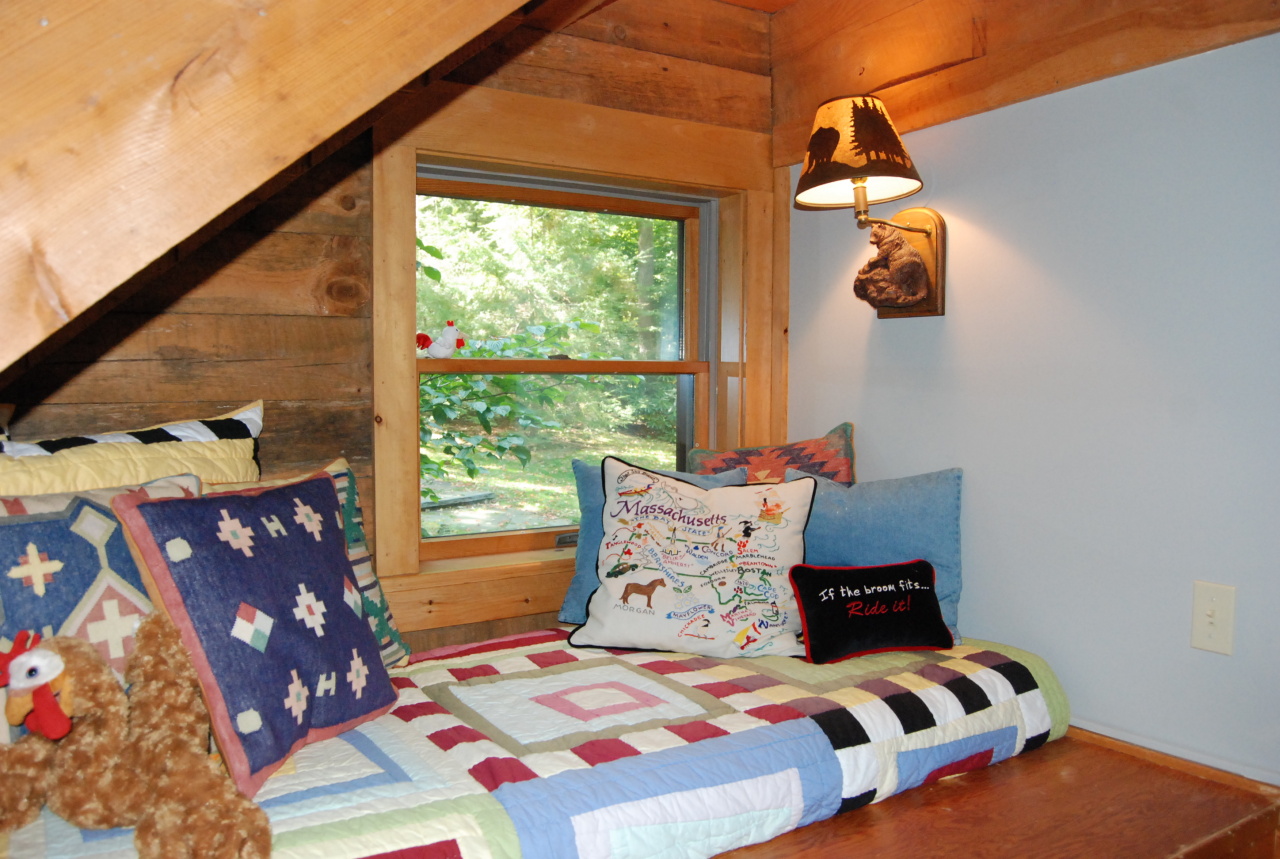 40 Bidwell Road Monterey, MA 01245 - Photo 22 of 37 READING NOOK