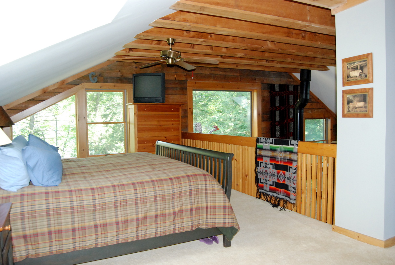40 Bidwell Road Monterey, MA 01245 - Photo 24 of 37 MASTER BEDROOM