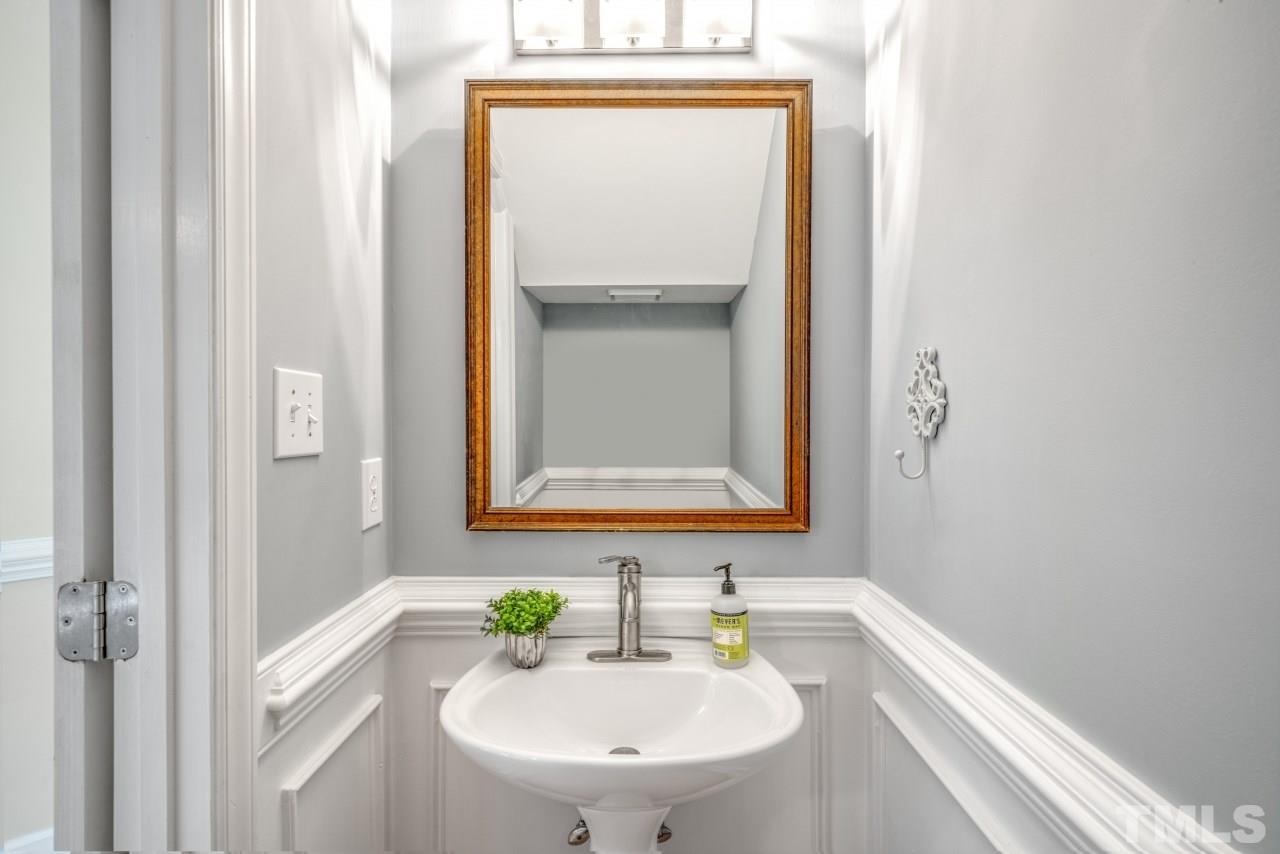 4433 Pike Road Raleigh, NC 27613 - Photo 17 of 30