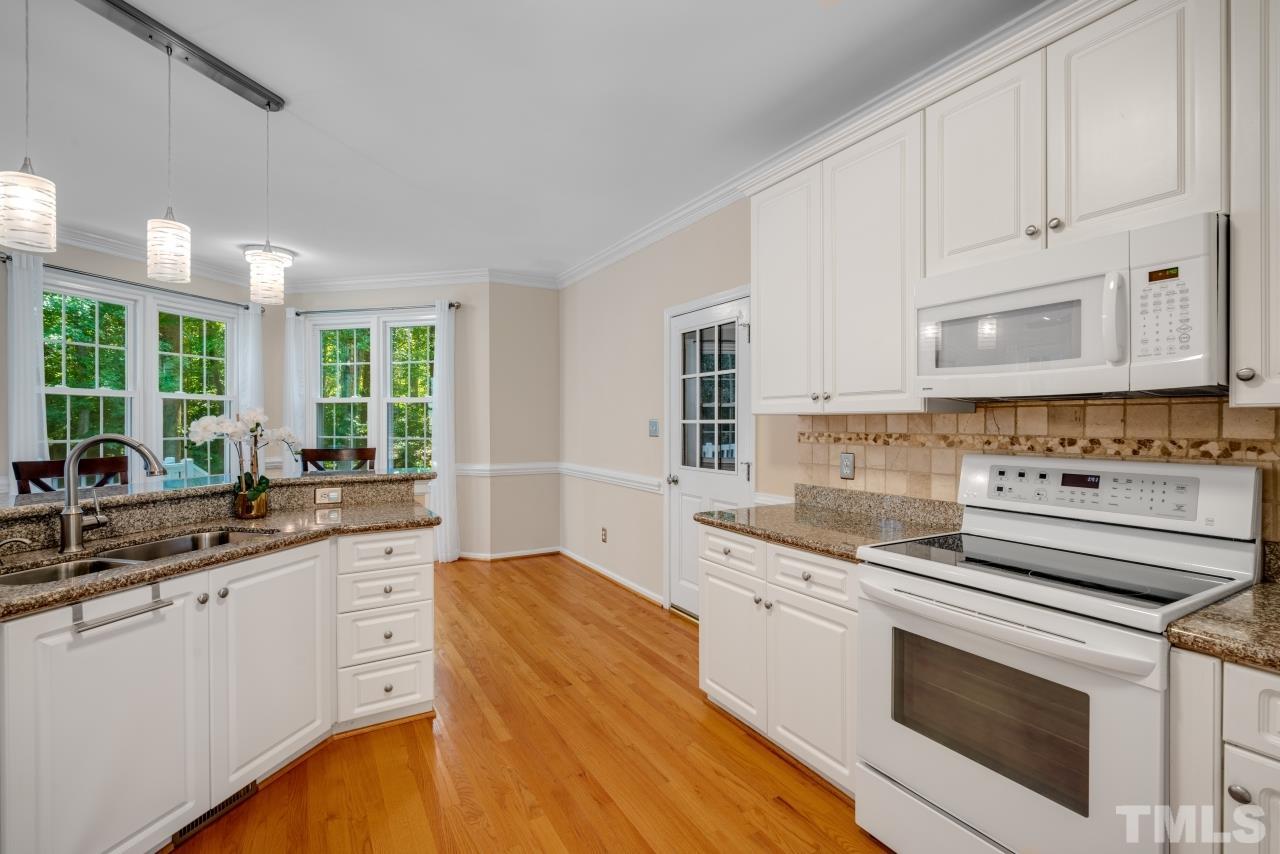 4433 Pike Road Raleigh, NC 27613 - Photo 7 of 30