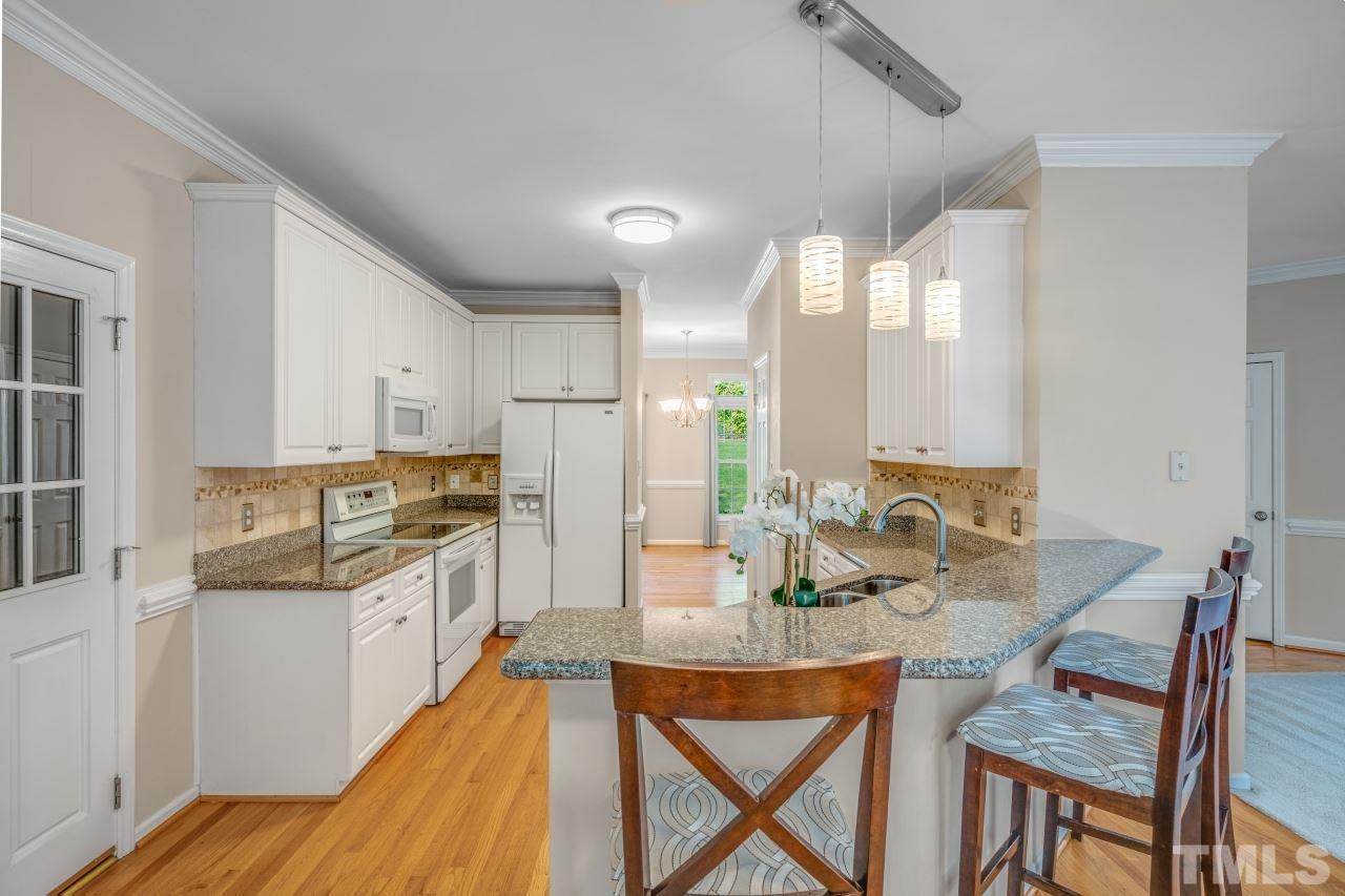 4433 Pike Road Raleigh, NC 27613 - Photo 8 of 30