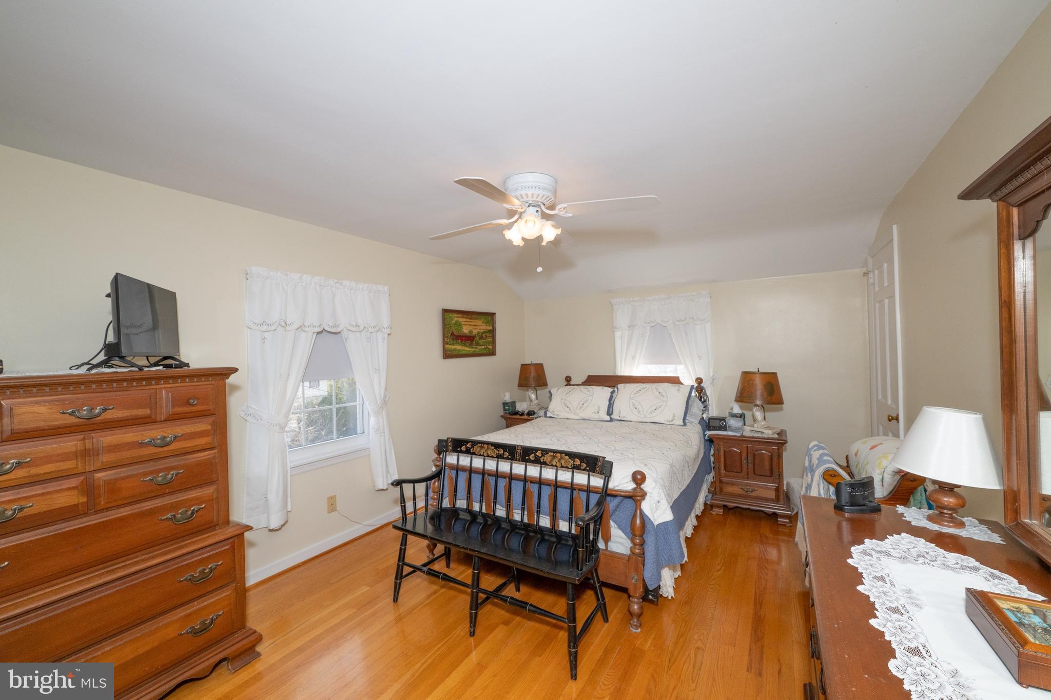 1848 Ridgelawn Avenue Bethlehem, PA 18018 - Photo 19 of 39