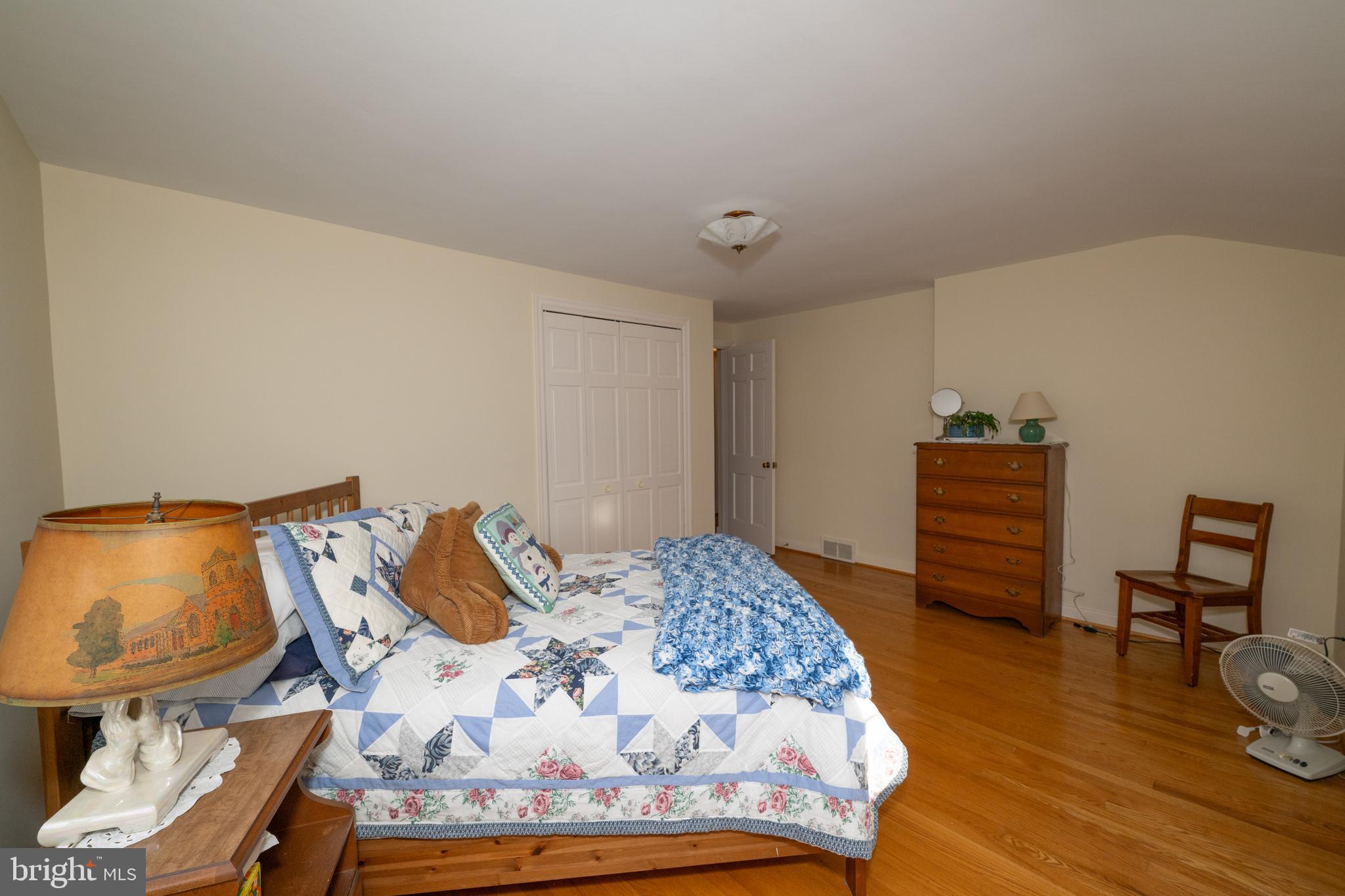 1848 Ridgelawn Avenue Bethlehem, PA 18018 - Photo 25 of 39