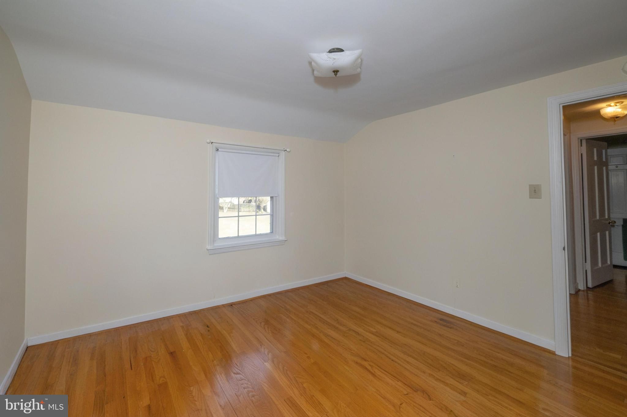 1848 Ridgelawn Avenue Bethlehem, PA 18018 - Photo 26 of 39