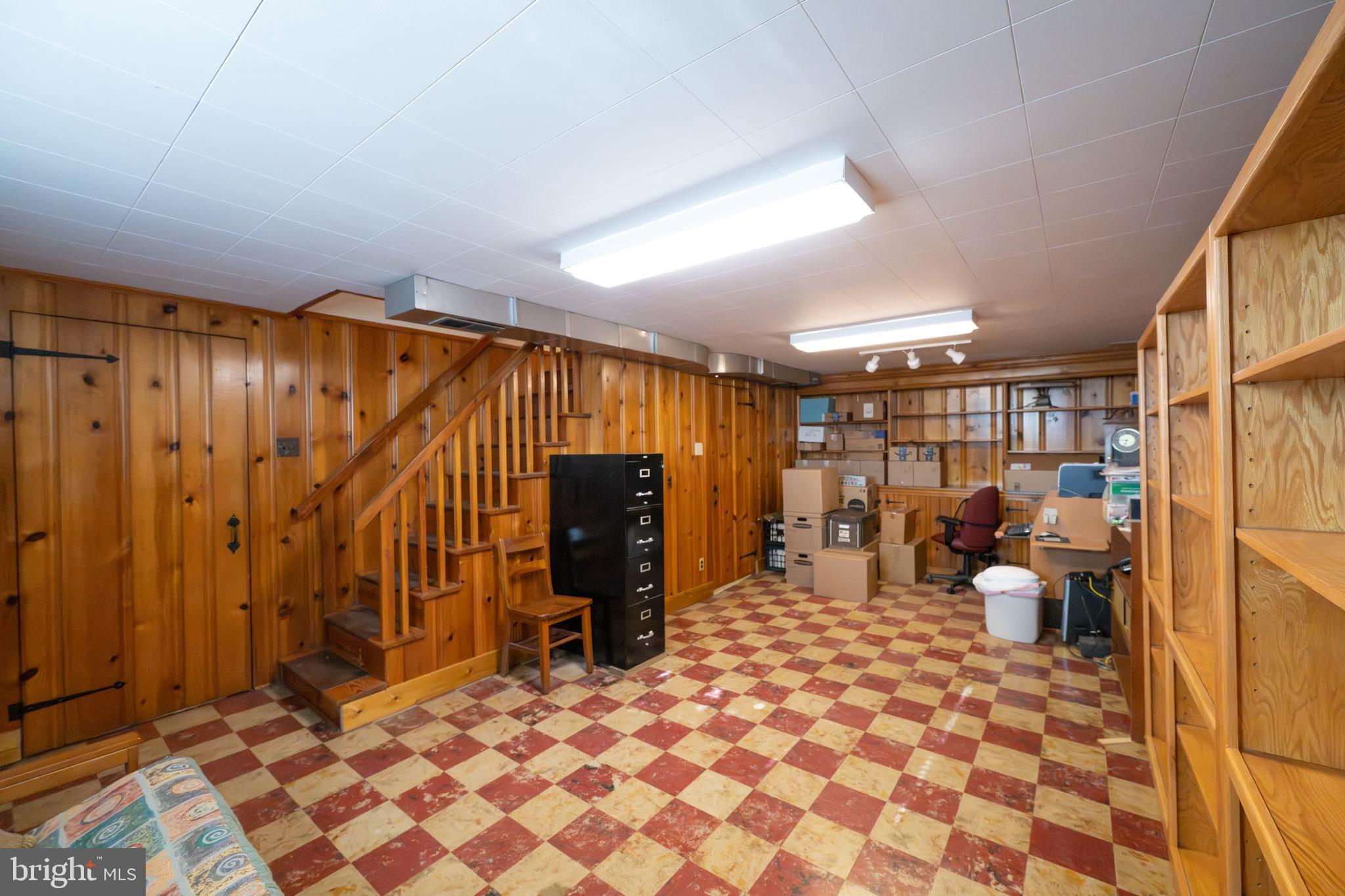 1848 Ridgelawn Avenue Bethlehem, PA 18018 - Photo 30 of 39