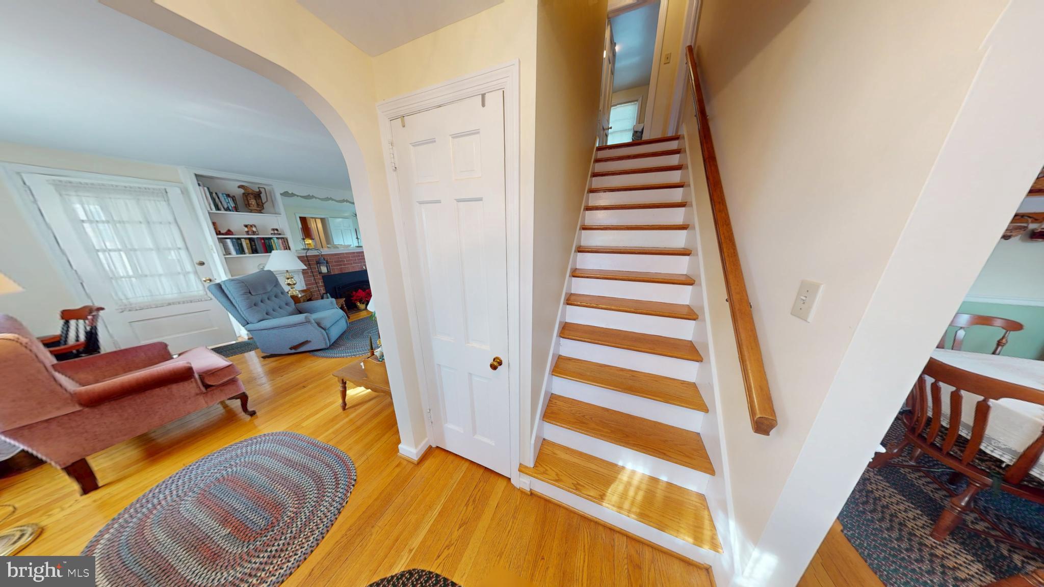 1848 Ridgelawn Avenue Bethlehem, PA 18018 - Photo 6 of 39