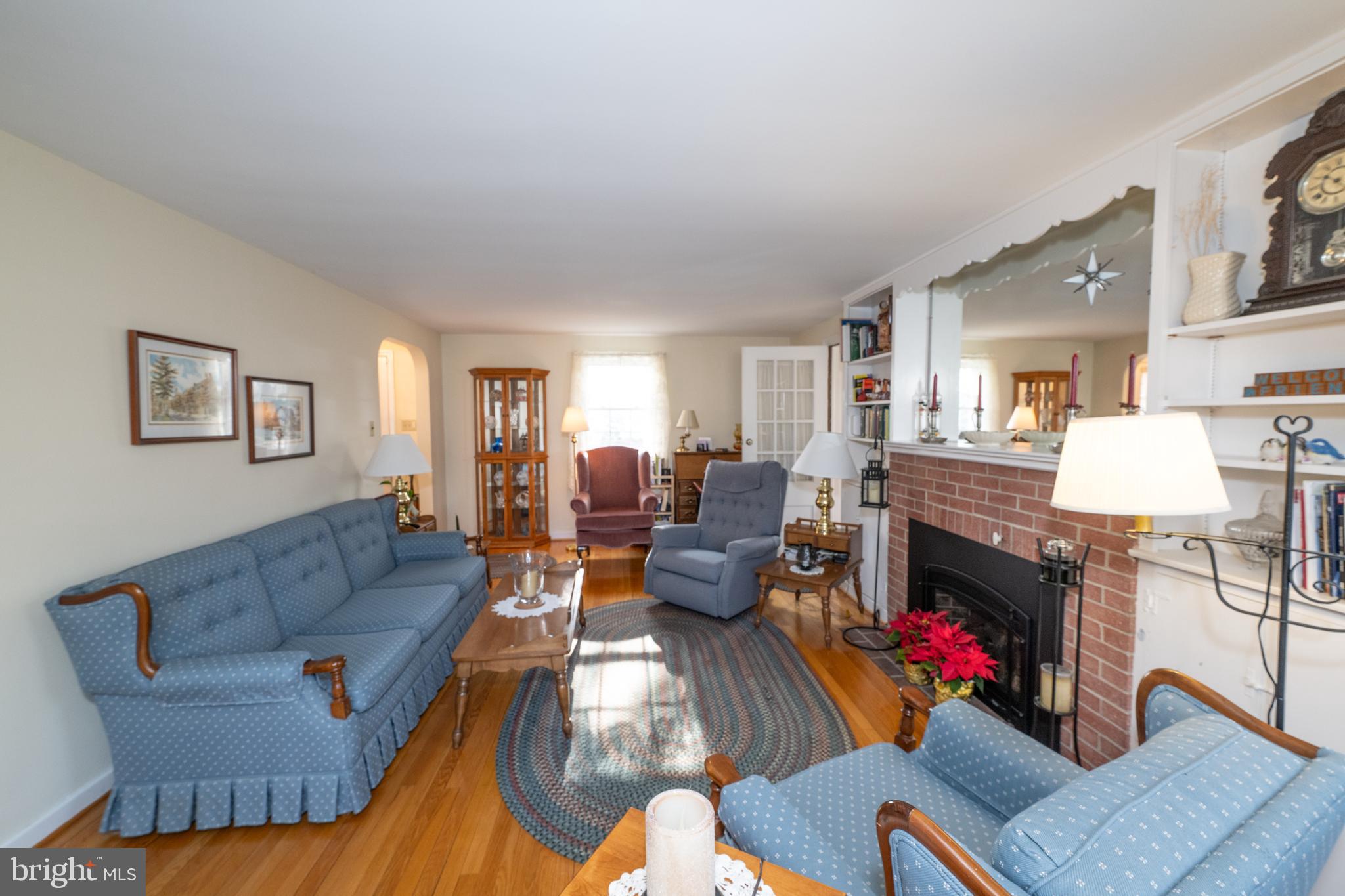 1848 Ridgelawn Avenue Bethlehem, PA 18018 - Photo 8 of 39