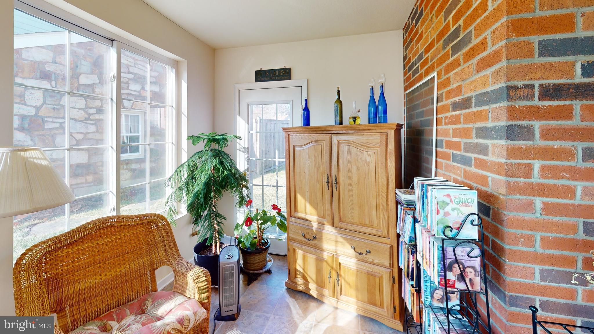 1848 Ridgelawn Avenue Bethlehem, PA 18018 - Photo 10 of 39