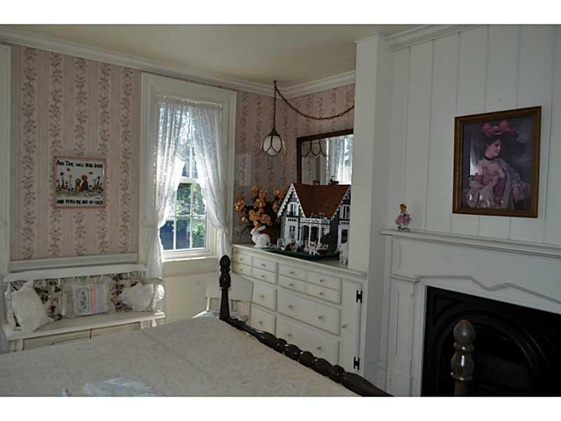 308 Ridge Lane Saxonburg, PA 16056 - Photo 12 of 17 Bedroom.