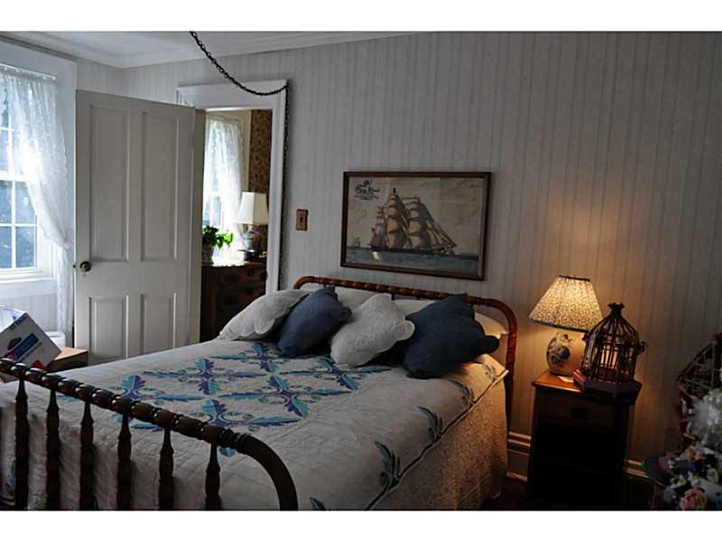 308 Ridge Lane Saxonburg, PA 16056 - Photo 13 of 17 Bedroom.