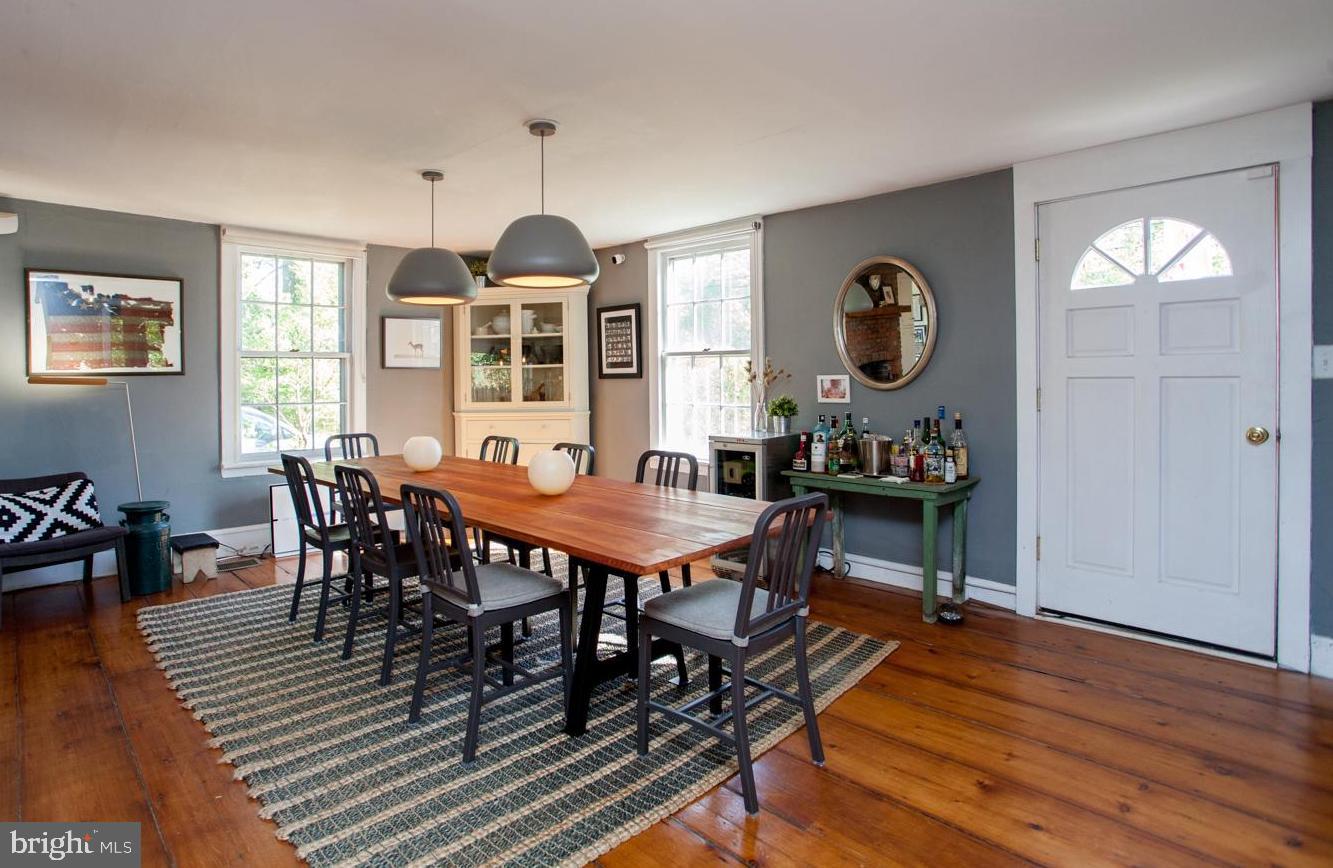 785 River Road Erwinna, PA 18920 - Photo 10 of 64 Spacious Dining Room