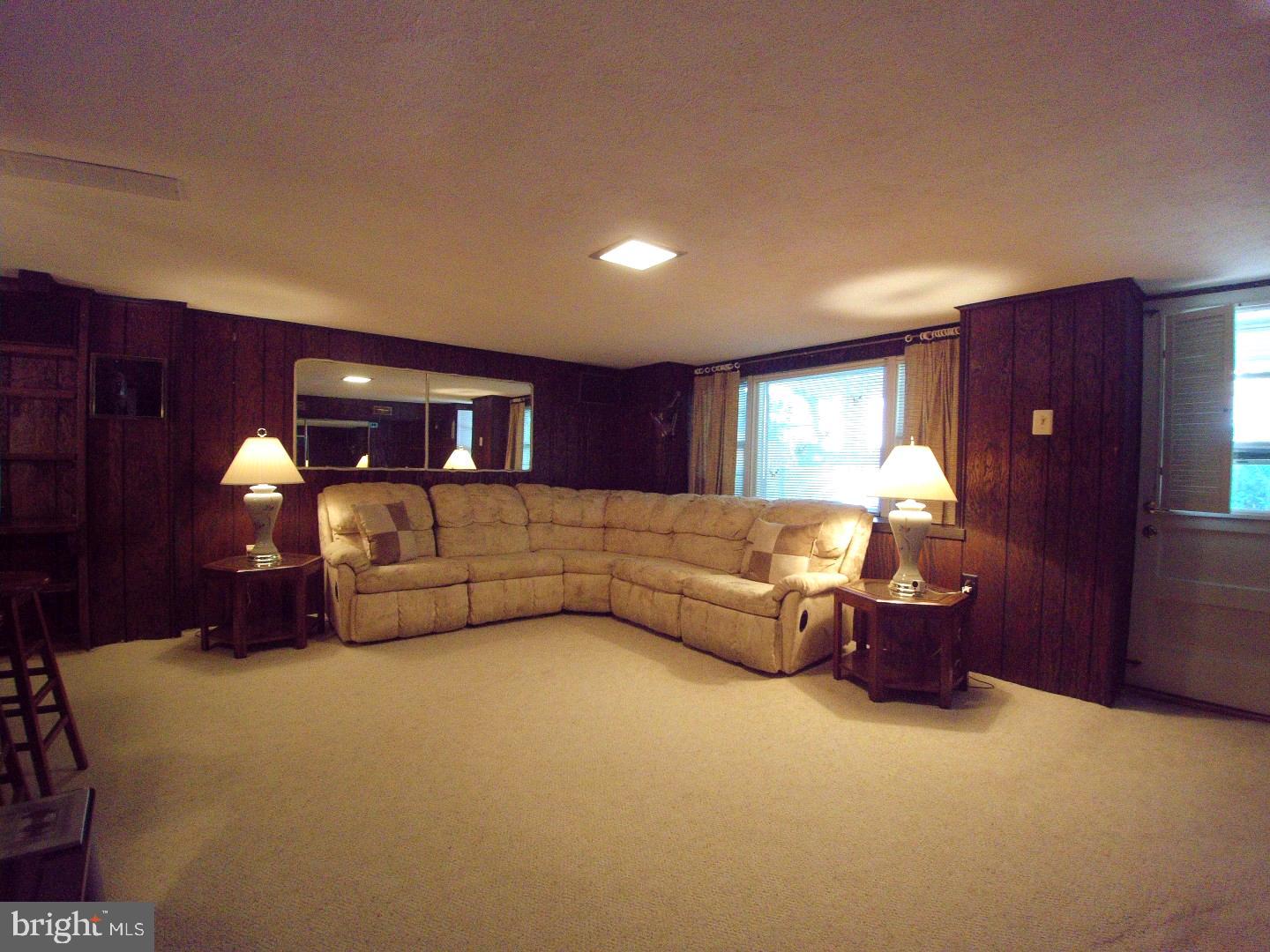 3609 Newberry Road Philadelphia, PA 19154 - Photo 21 of 25 Gallery Image 21