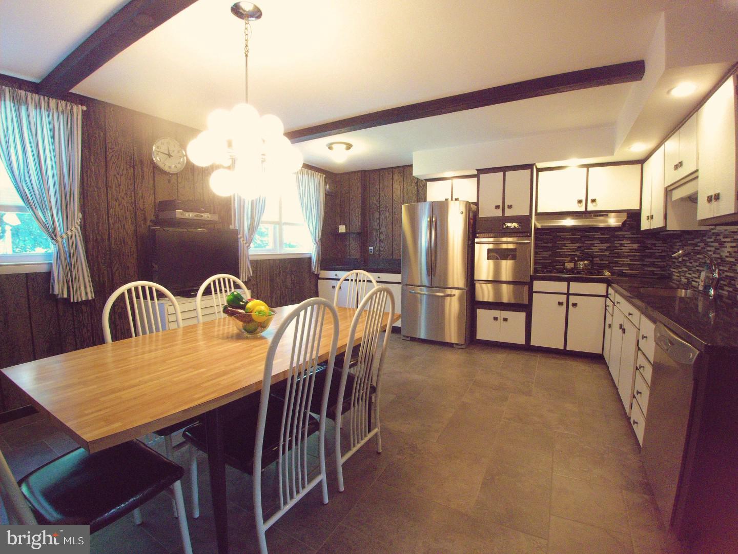 3609 Newberry Road Philadelphia, PA 19154 - Photo 9 of 25 Gallery Image 9