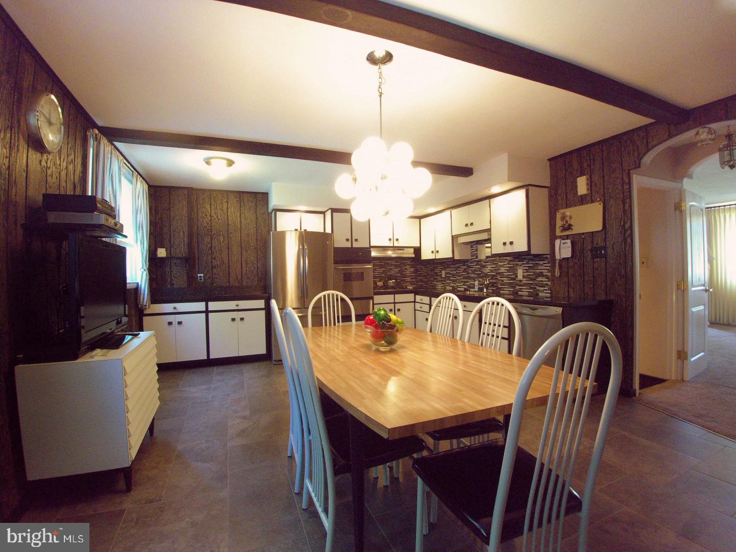 3609 Newberry Road Philadelphia, PA 19154 - Photo 10 of 25 Gallery Image 10
