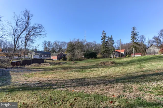 $325,000 | 433 Sheep Hill Road, Newmanstown, PA 17073