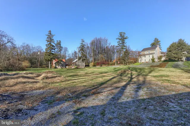 $325,000 | 433 Sheep Hill Road, Newmanstown, PA 17073