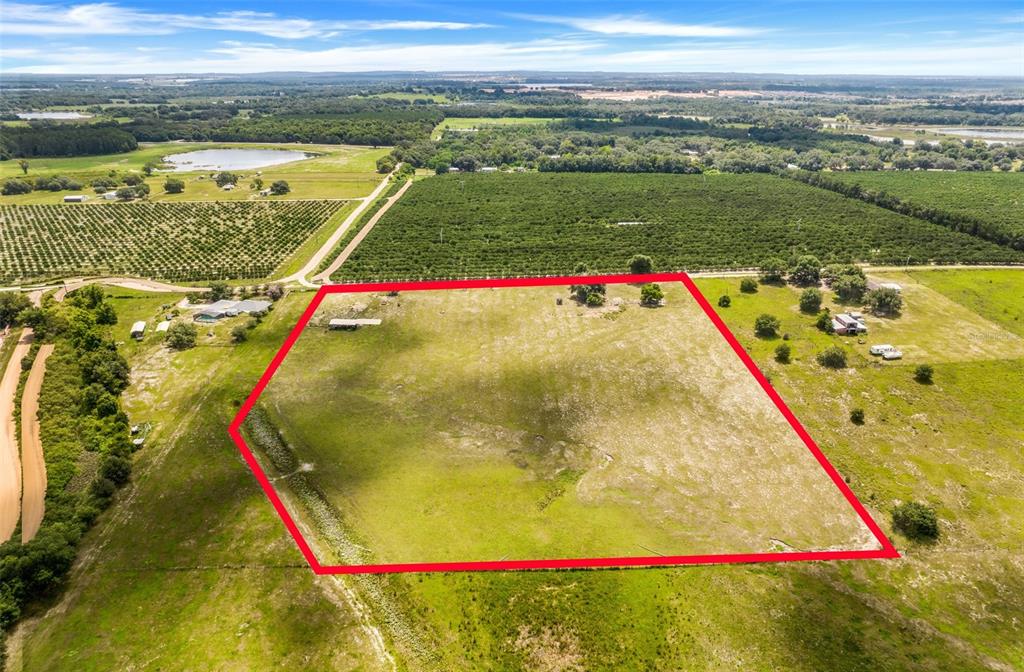 Smith Road Groveland, FL 34736 - Photo 2 of 10 a view of swimming pool from a balcony