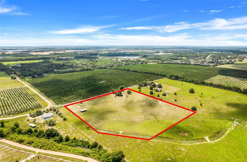 Smith Road Groveland, FL 34736 - Photo 6 of 10 a view of swimming pool from a balcony