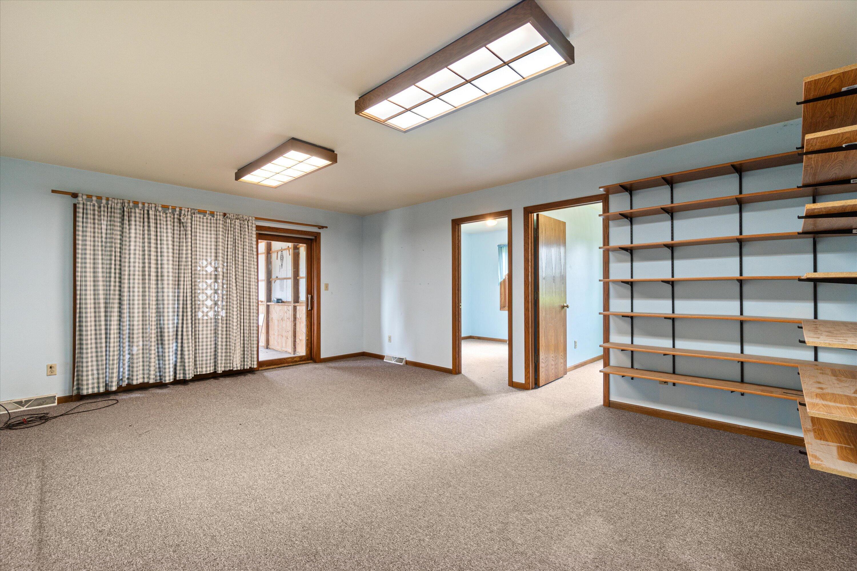 22302 Church Road Dover, WI 53139 - Photo 26 of 80 Office/Den