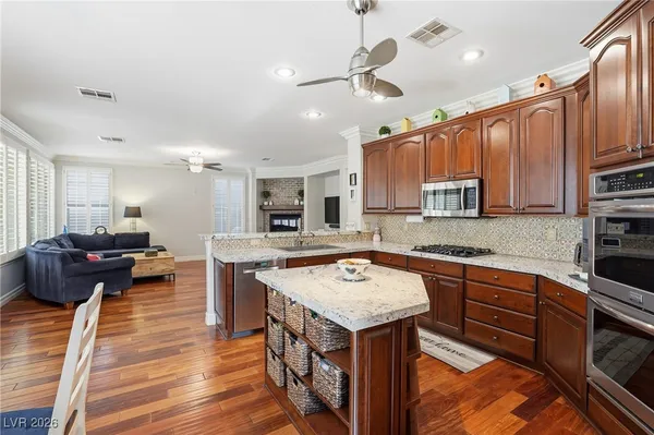 $750,000 | 2259 Tedesca Drive, Henderson, NV 89052