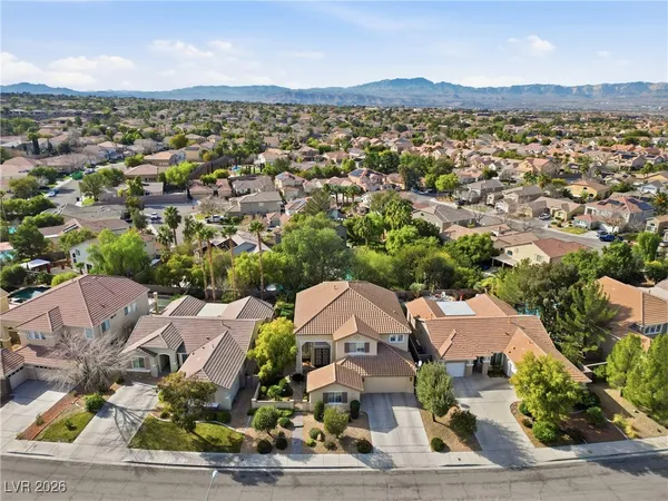 $750,000 | 2259 Tedesca Drive, Henderson, NV 89052