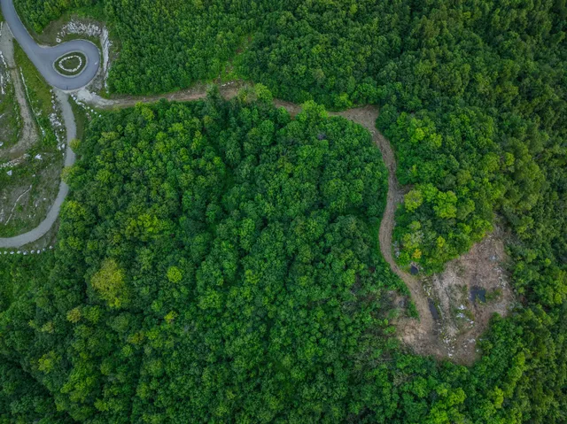 $675,000 | 0 Ledgewood Drive, Unit 9 8, Bethlehem, NH 03574