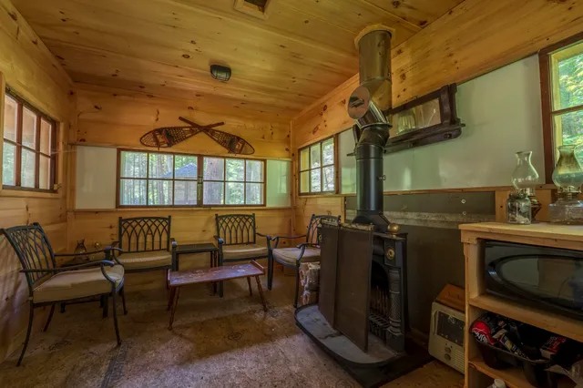 $675,000 | 0 Ledgewood Drive, Unit 9 8, Bethlehem, NH 03574