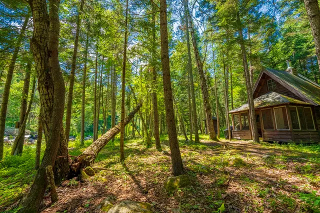 $675,000 | 0 Ledgewood Drive, Unit 9 8, Bethlehem, NH 03574