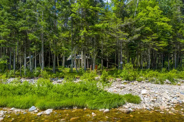 $675,000 | 0 Ledgewood Drive, Unit 9 8, Bethlehem, NH 03574