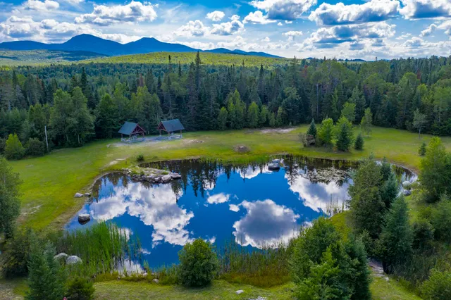 $675,000 | 0 Ledgewood Drive, Unit 9 8, Bethlehem, NH 03574