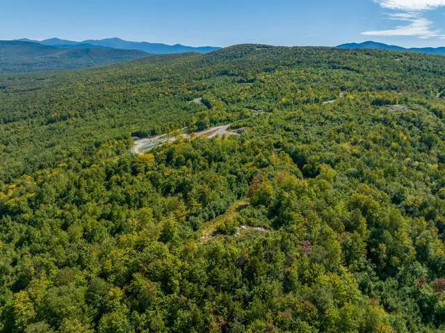 $675,000 | 0 Ledgewood Drive, Unit 9 8, Bethlehem, NH 03574