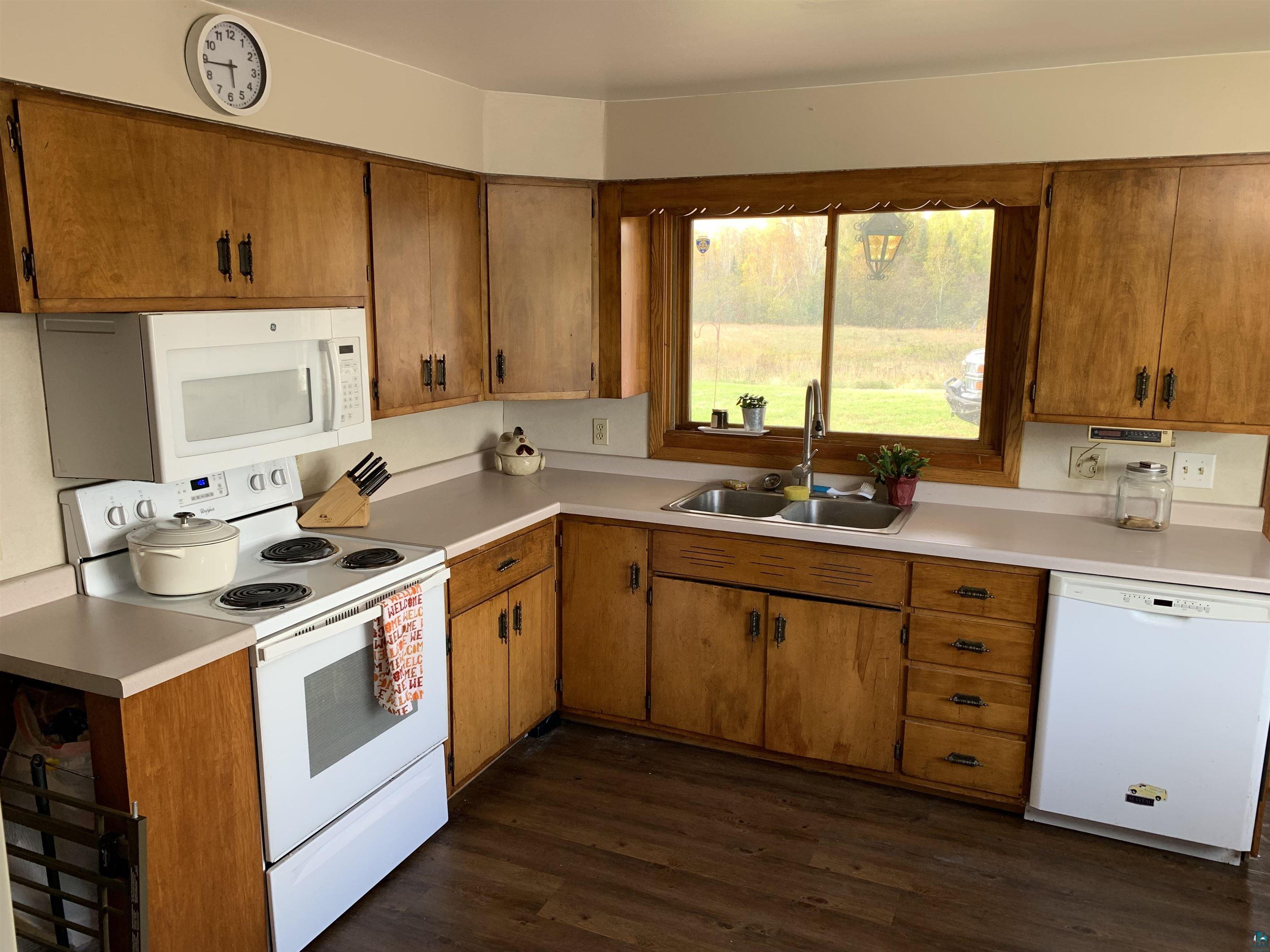 5763 Howard Gnesen Road Rice Lake, MN 55803 - Photo 6 of 31