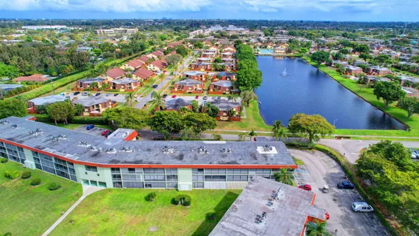 $125,500 | 3200 Springdale Boulevard, Unit 217, Palm Springs, FL 33461