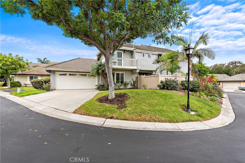 1329 Pavoreal, Unit 13, San Clemente, CA 92673 Compass