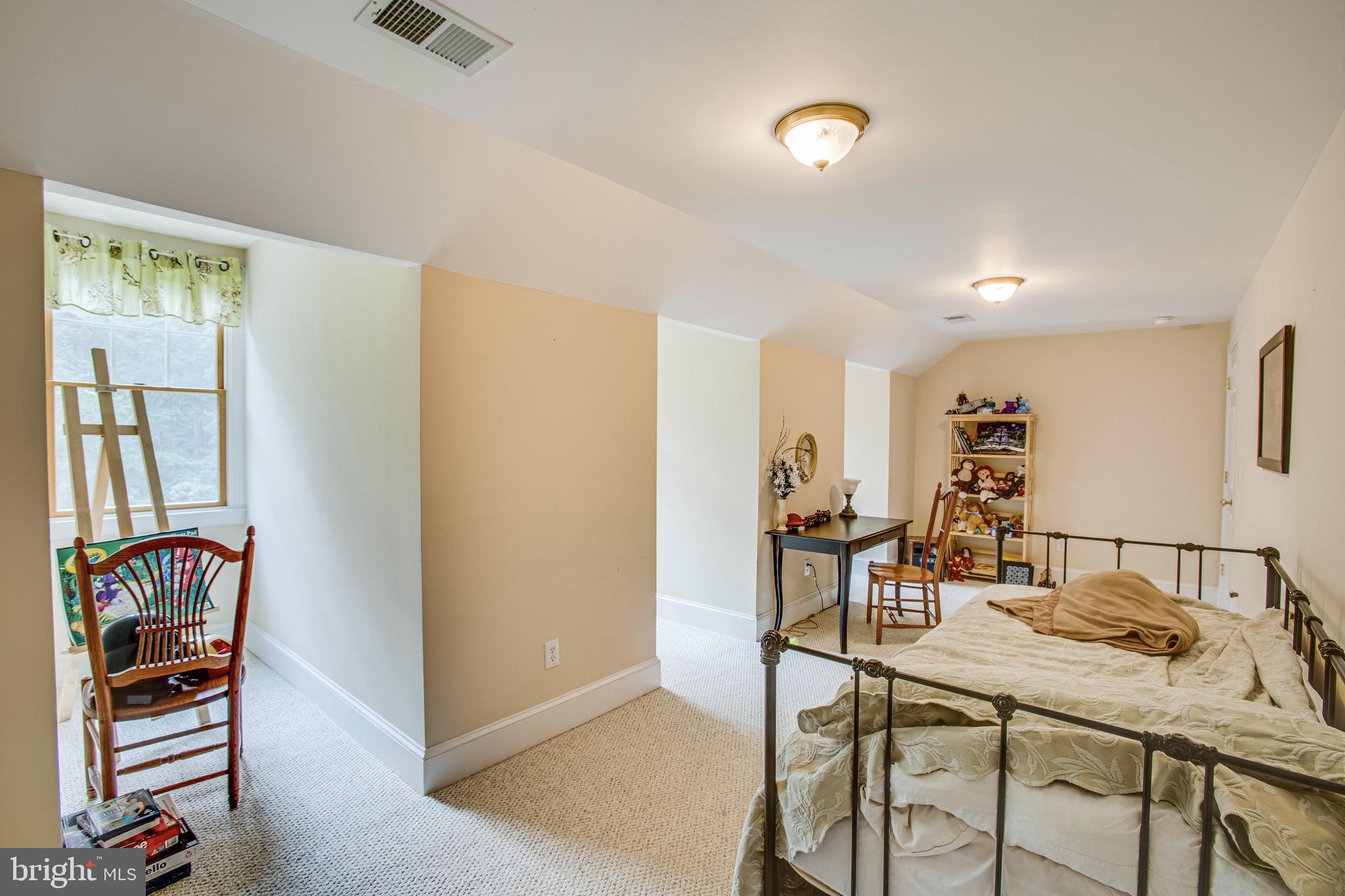 2301 Soaring Eagle Road Midland, VA 22728 - Photo 5 of 69 Gallery Image 5