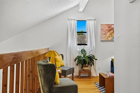 $468,000 | 3174 Peachtree Street, Sarasota, FL 34231