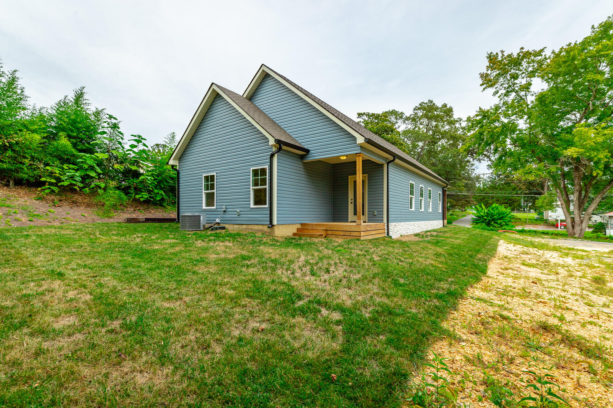 41 Greens Lake Road Rossville, GA 30741 - Photo 29 of 30 Back View