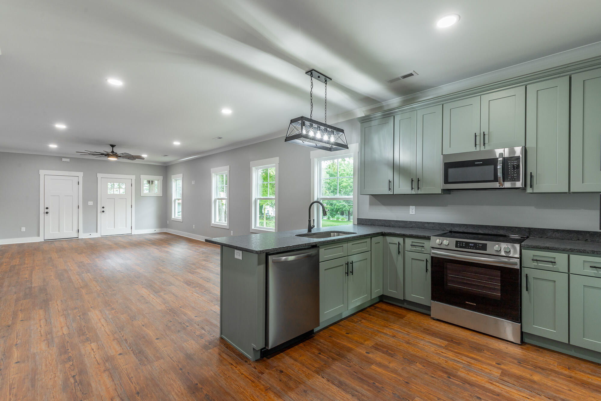 41 Greens Lake Road Rossville, GA 30741 - Photo 5 of 30 Kitchen