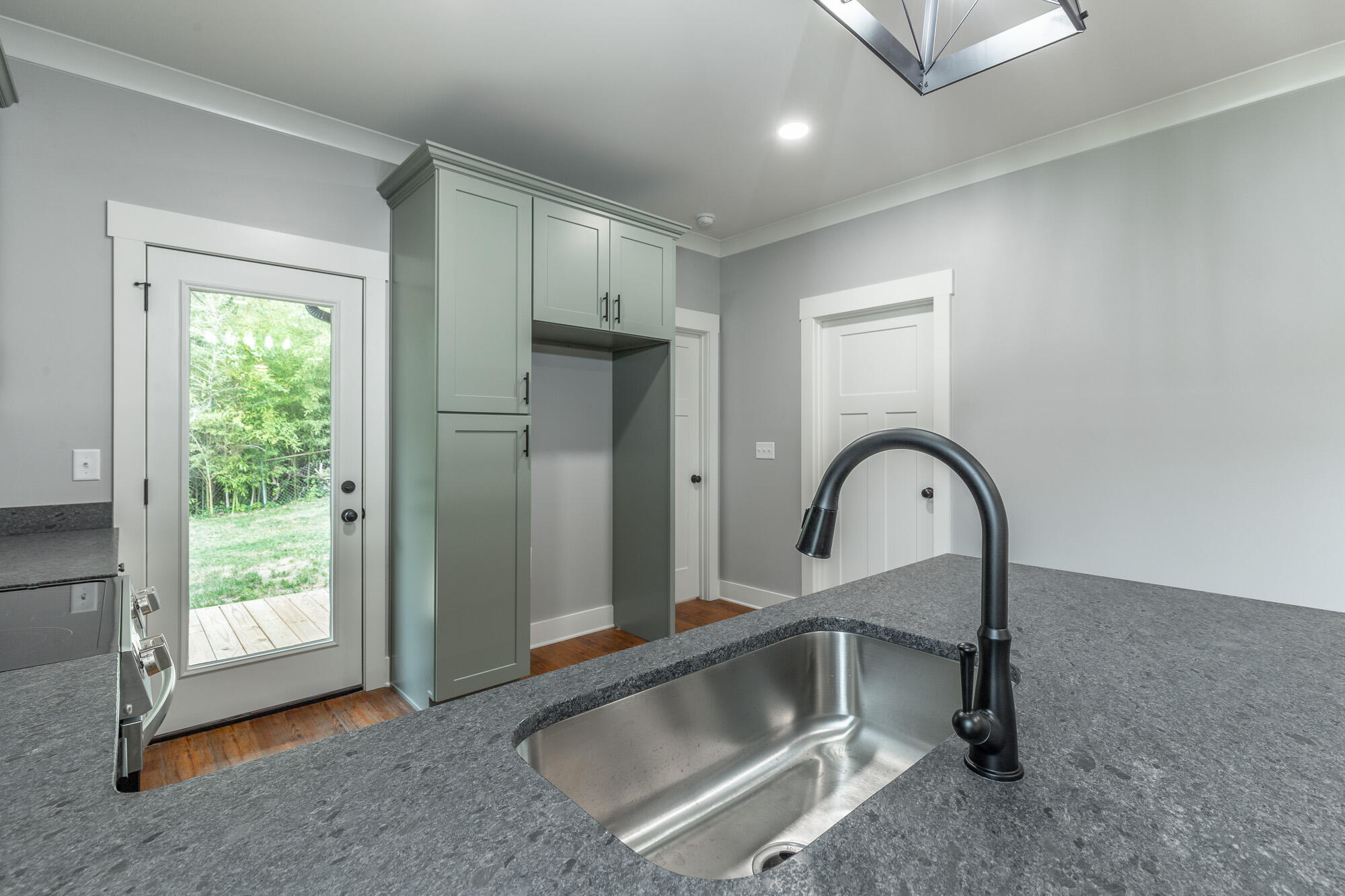 41 Greens Lake Road Rossville, GA 30741 - Photo 7 of 30 Kitchen