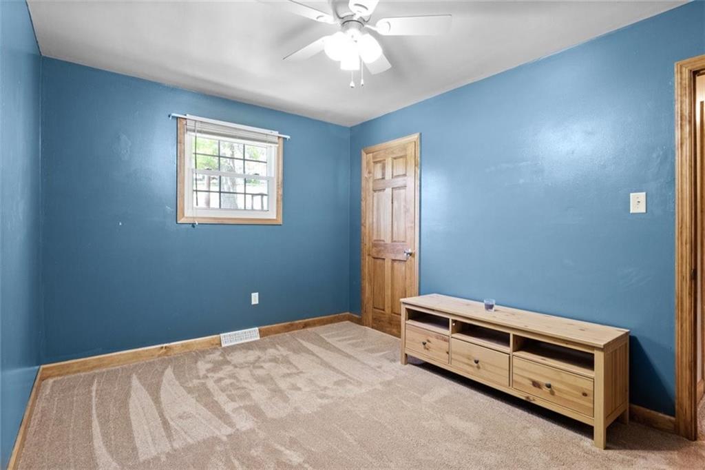 2014 Birch Road Monaca, PA 15061 - Photo 17 of 25 Gallery Image 17