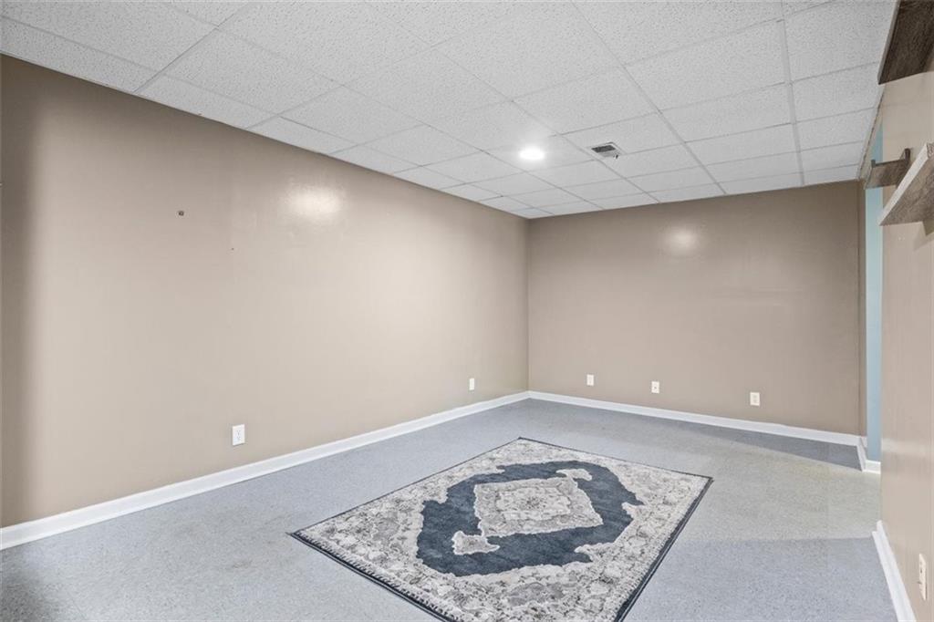 2014 Birch Road Monaca, PA 15061 - Photo 18 of 25 Gallery Image 18